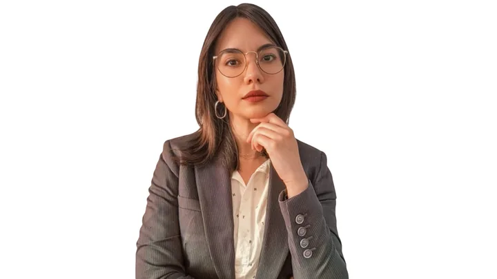 Thaís Ito Isaia Lanzanova
