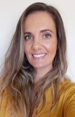 Esp. Raquel Cannavô