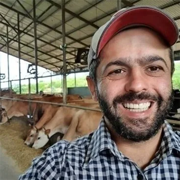 Me. Gustavo Almeida