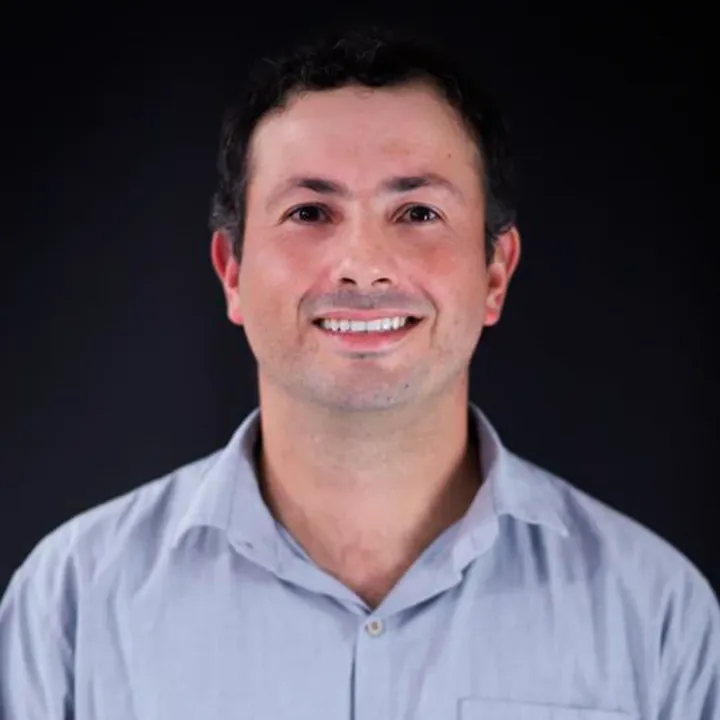 Esp. Igor Araújo