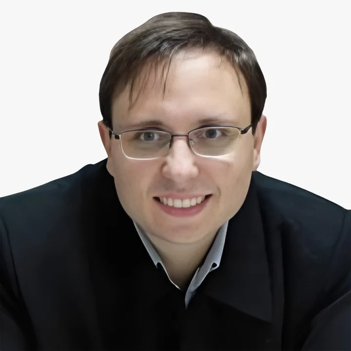 Esp. Guilherme Leão
