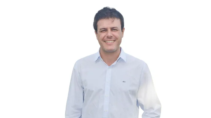 Esp. Carlos Eduardo Freitas