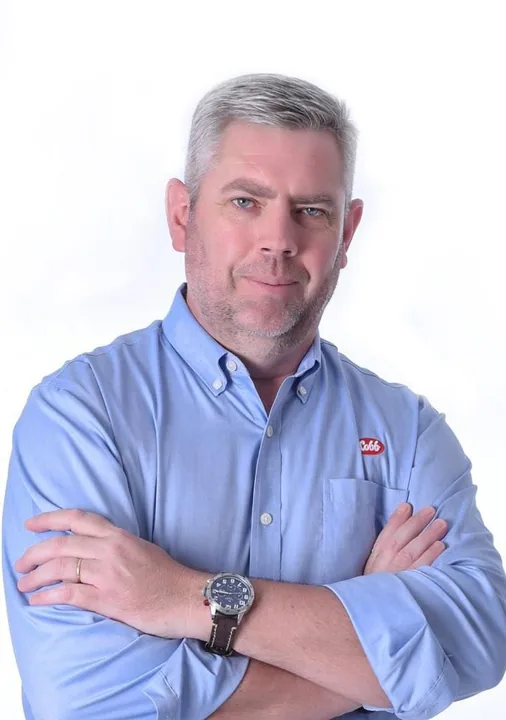 Esp. Eduardo Löewen